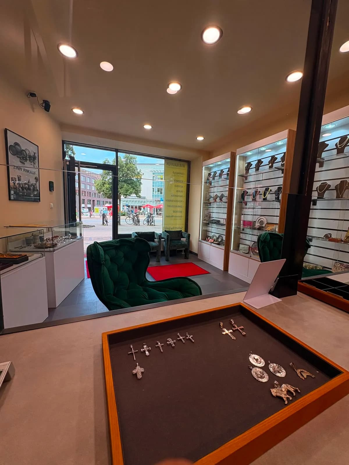 Innenansicht Juwelier Schröder Hamburg Barmbek